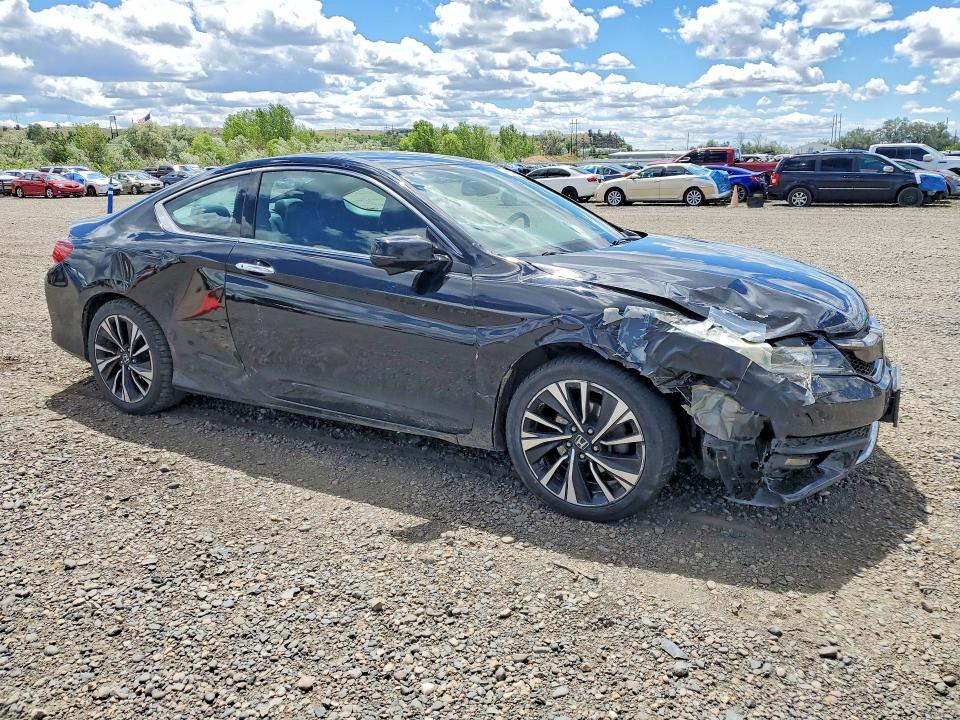 56828266 :رقم المزاد ، 1HGCT2A89HA004835 vin ، 2017 Honda Accord مزاد بيع