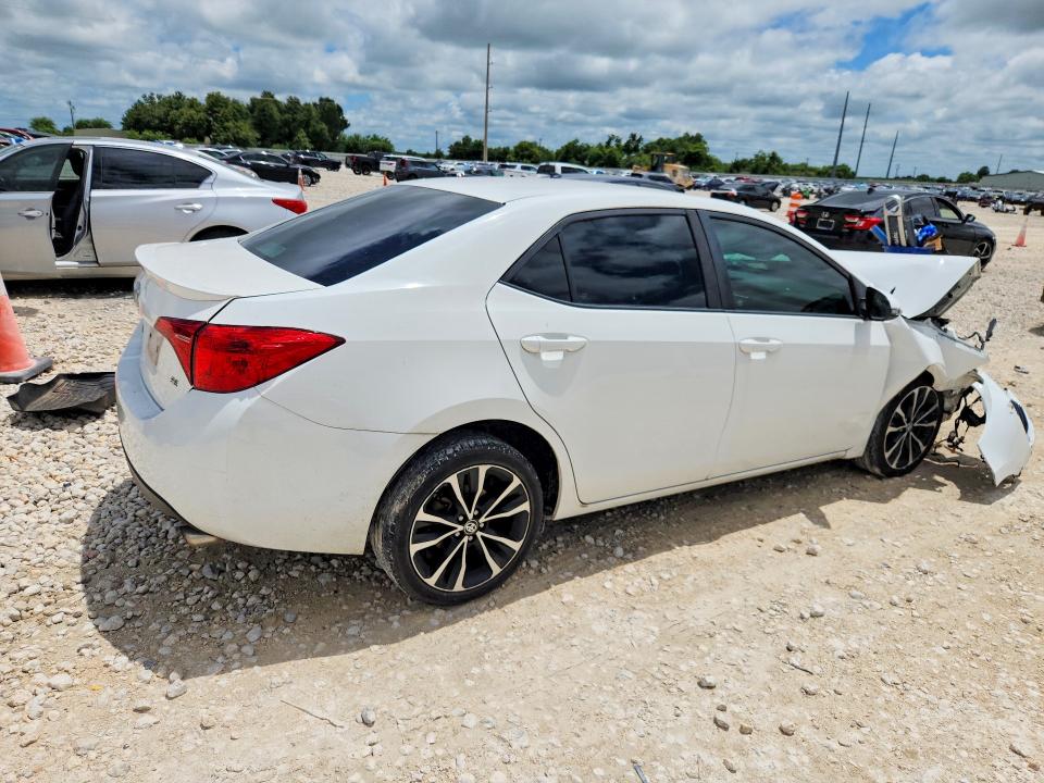 Продаж на аукціоні авто 2017 Toyota Corolla, vin: 5YFBURHE6HP599599, номер лоту: 57823566