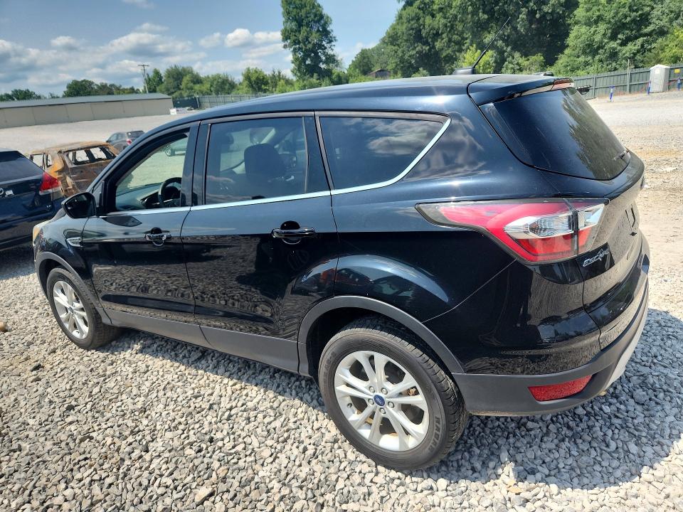 2017 Ford Escape მანქანა იყიდება აუქციონზე, vin: 1FMCU9GD8HUA57268, აუქციონის ნომერი: 59018466