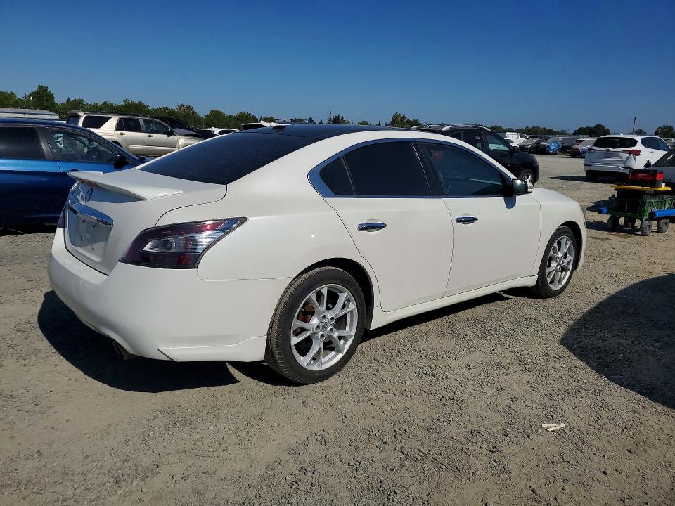 58315946 :رقم المزاد ، 1N4AA5AP6DC822452 vin ، 2013 Nissan Maxima مزاد بيع