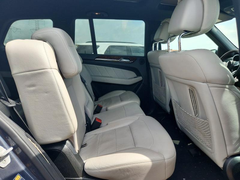 58981226 :رقم المزاد ، 4JGDF2EE6FA516071 vin ، 2015 Mercedes-benz Gl مزاد بيع