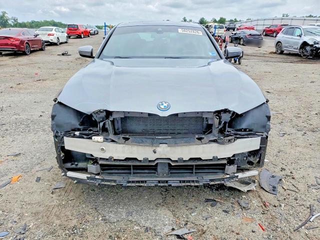 58252826 :رقم المزاد ، 3MW39FF07P8D01696 vin ، 2023 Bmw 330e مزاد بيع