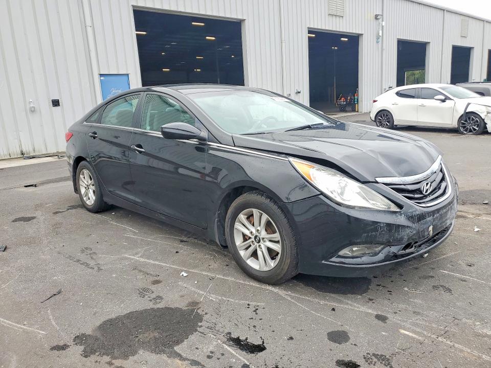 55282866 :رقم المزاد ، 5NPEB4AC0DH662685 vin ، 2013 Hyundai Sonata مزاد بيع