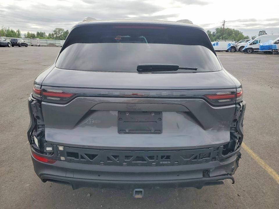57424956 :رقم المزاد ، WP1AA2AY1NDA04400 vin ، 2022 Porsche Cayenne مزاد بيع