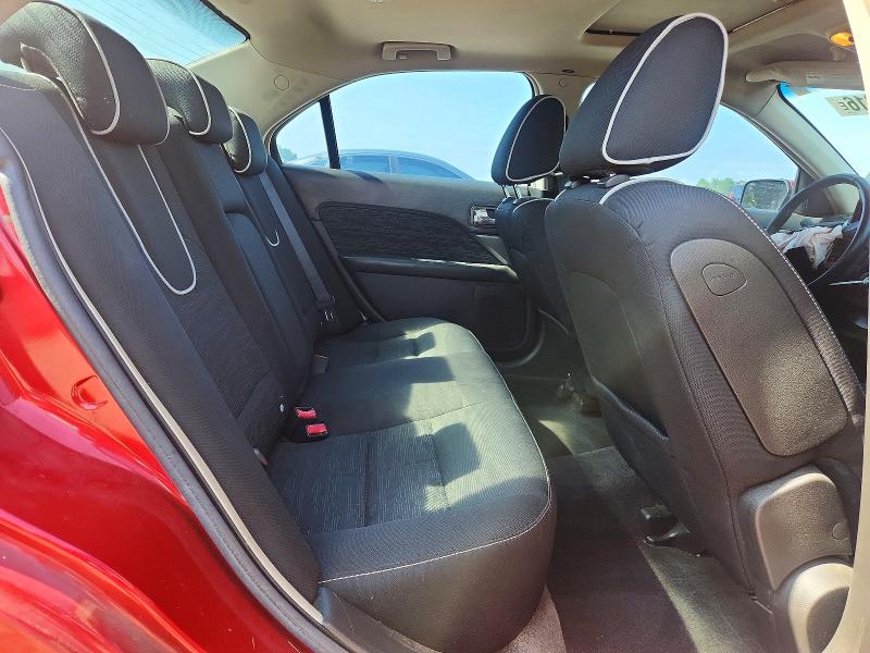 58486016 :رقم المزاد ، 3FAHP0HG3AR338760 vin ، 2010 Ford Fusion مزاد بيع
