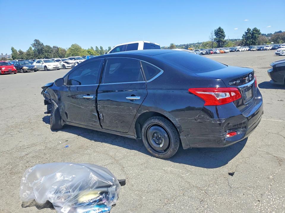Продажа на аукционе авто 2018 Nissan Sentra, vin: 3N1AB7AP0JY213446, номер лота: 56887066