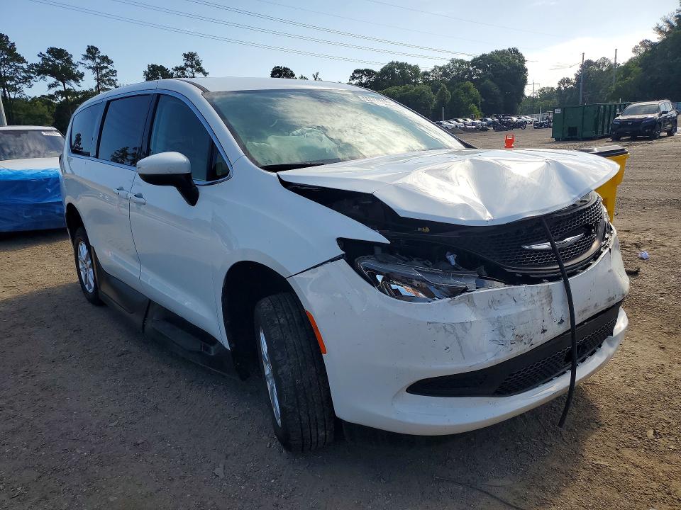 Продажа на аукционе авто 2022 Chrysler Voyager, vin: 2C4RC1CG8NR186655, номер лота: 55514916