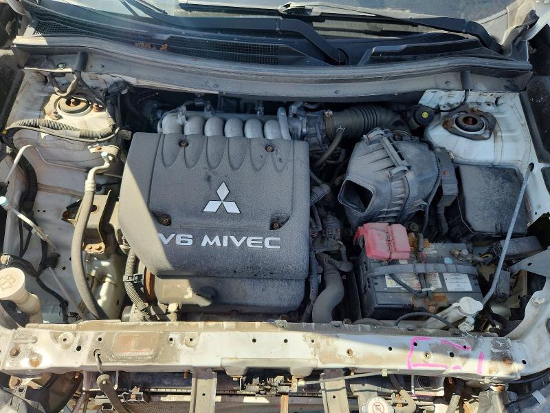 2017 Mitsubishi Outlander მანქანა იყიდება აუქციონზე, vin: JA4JZ3AX7HZ611636, აუქციონის ნომერი: 56572246