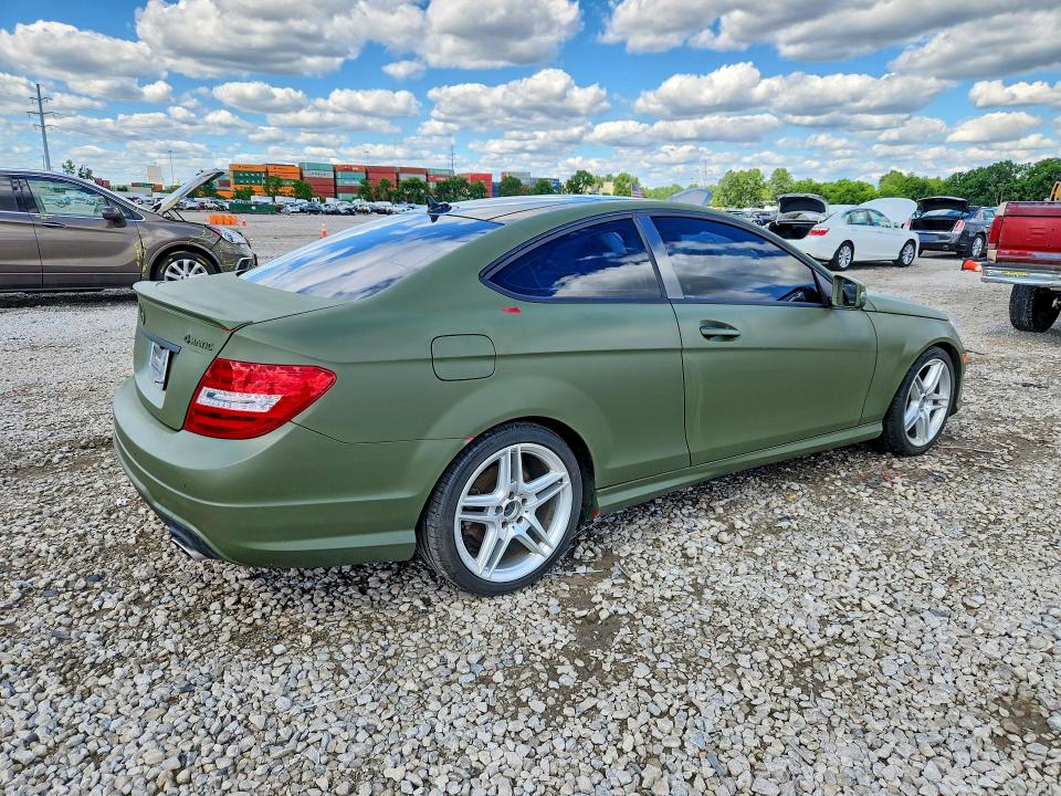 2014 Mercedes-benz C მანქანა იყიდება აუქციონზე, vin: WDDGJ8JB7EG292681, აუქციონის ნომერი: 57404376