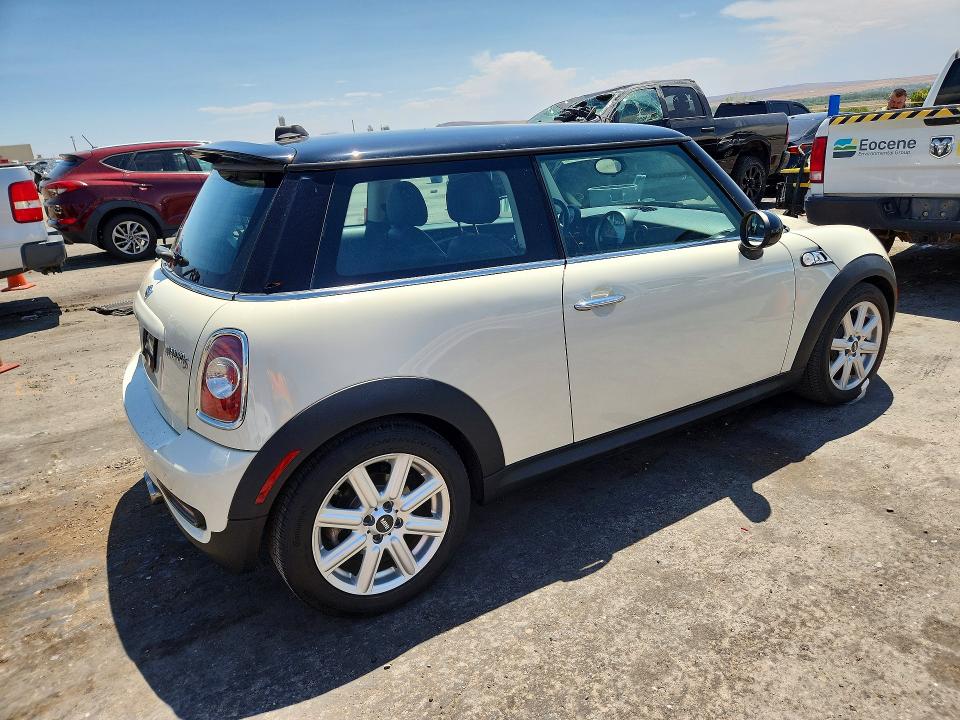 Продажа на аукционе авто 2011 Mini Cooper, vin: WMWSV3C52BTY23076, номер лота: 57517806