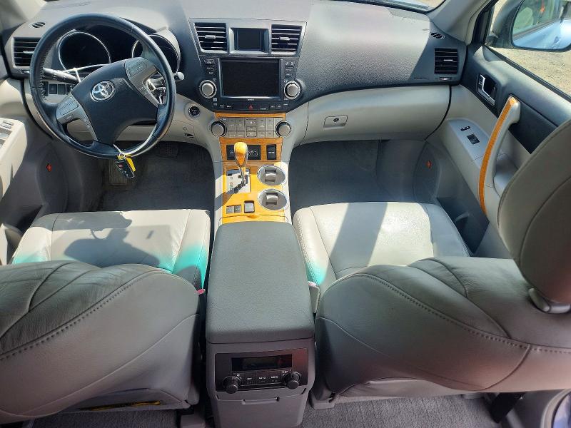 2010 Toyota Highlander მანქანა იყიდება აუქციონზე, vin: JTEJW3EH5A2041325, აუქციონის ნომერი: 55786636