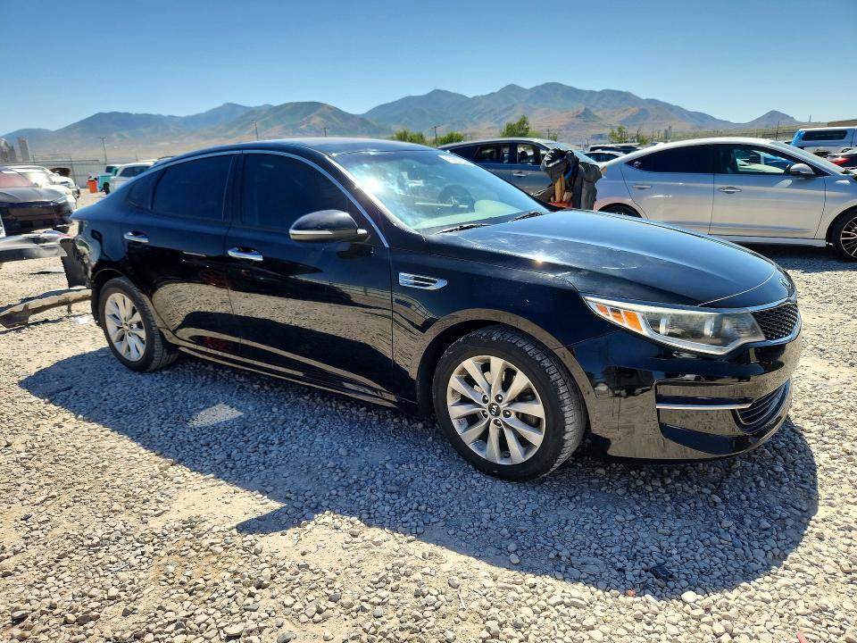 Aukcja sprzedaży 2017 Kia Optima, vin: 5XXGU4L33HG173666, numer aukcji: 55627326
