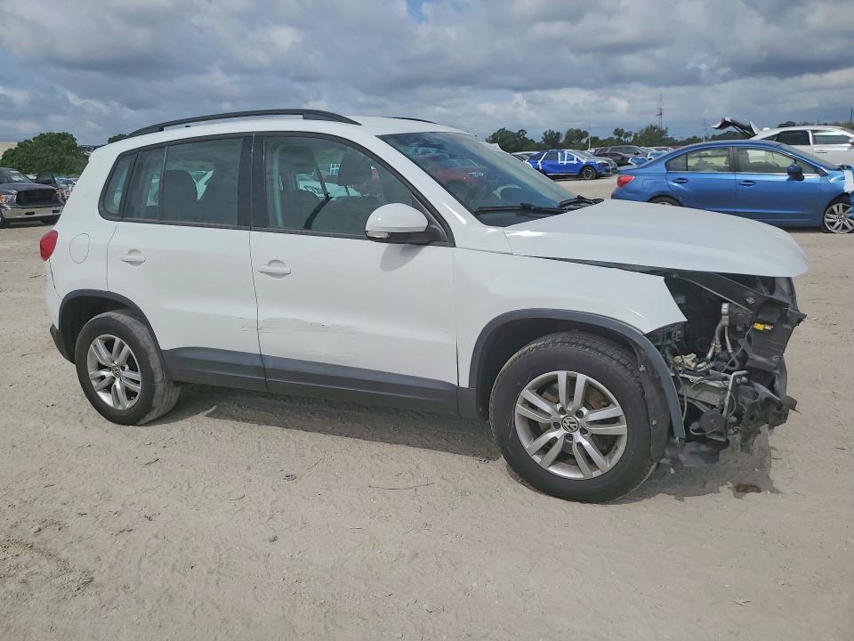 Aukcja sprzedaży 2015 Volkswagen Tiguan, vin: WVGBV7AX5FW509405, numer aukcji: 56594426