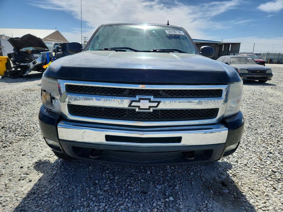 Продажа на аукционе авто 2011 Chevrolet Silverado, vin: 1GCRKSE30BZ393755, номер лота: 58298136