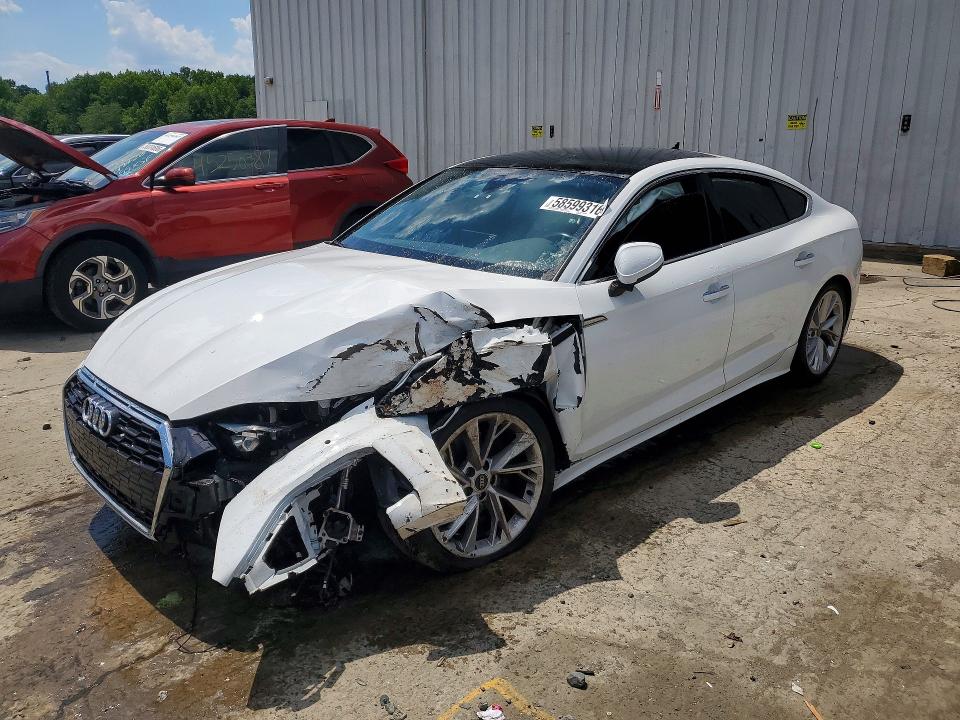 Aukcja sprzedaży 2024 Audi A5, vin: WAUABCF59RA044117, numer aukcji: 58599316