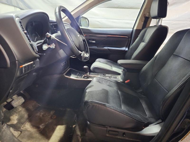 58541996 :رقم المزاد ، JA4AZ3A30JZ010894 vin ، 2018 Mitsubishi Outlander مزاد بيع