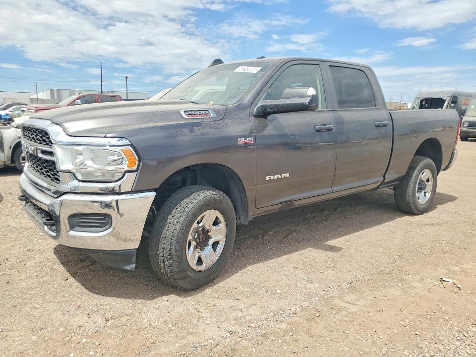 58249956 :رقم المزاد ، 3C6UR5CJ1KG672633 vin ، 2019 Ram 2500 مزاد بيع