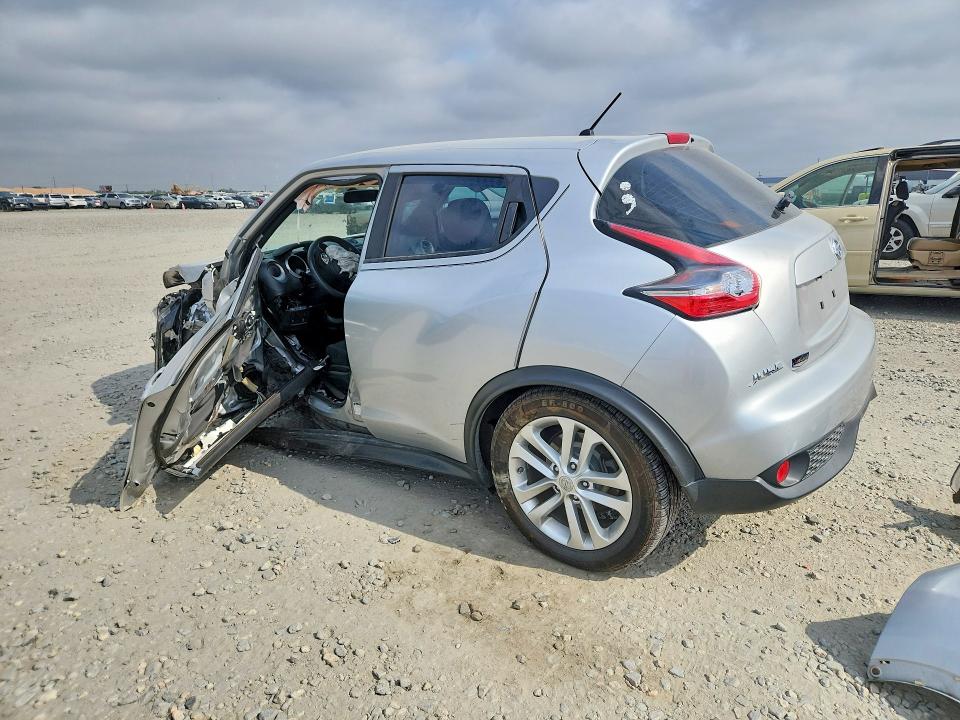 2015 Nissan Juke მანქანა იყიდება აუქციონზე, vin: JN8AF5MVXFT557855, აუქციონის ნომერი: 58332436
