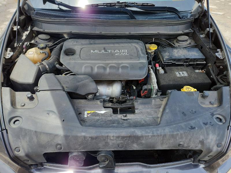 56885616 :رقم المزاد ، 1C4PJMCB6FW751349 vin ، 2015 Jeep Cherokee مزاد بيع