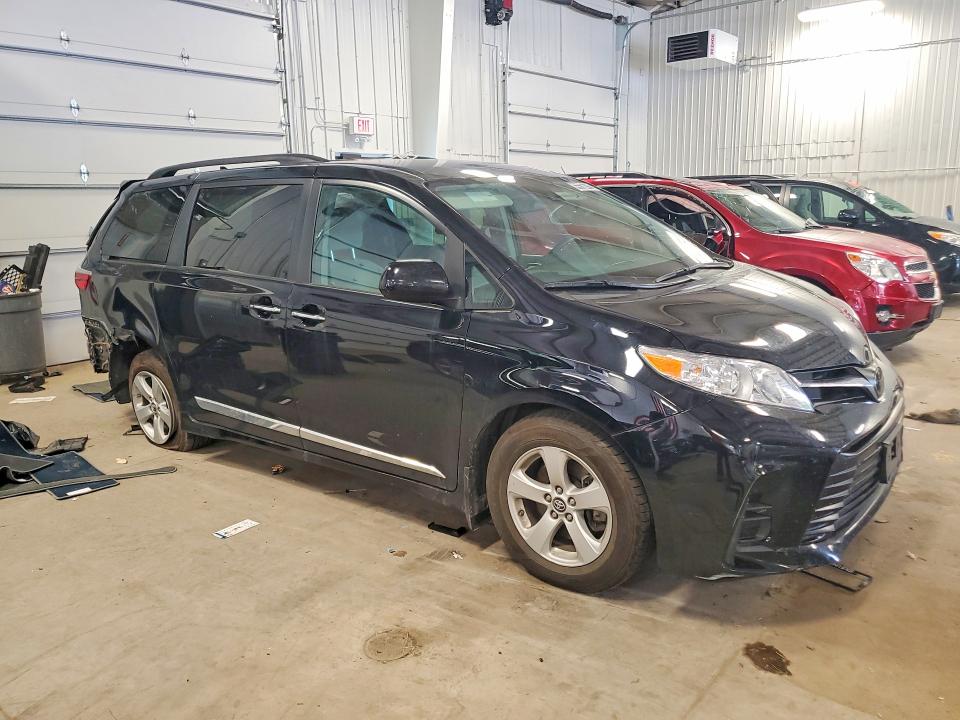 Продажа на аукционе авто 2020 Toyota Sienna, vin: 5TDKZ3DC6LS042405, номер лота: 55561206