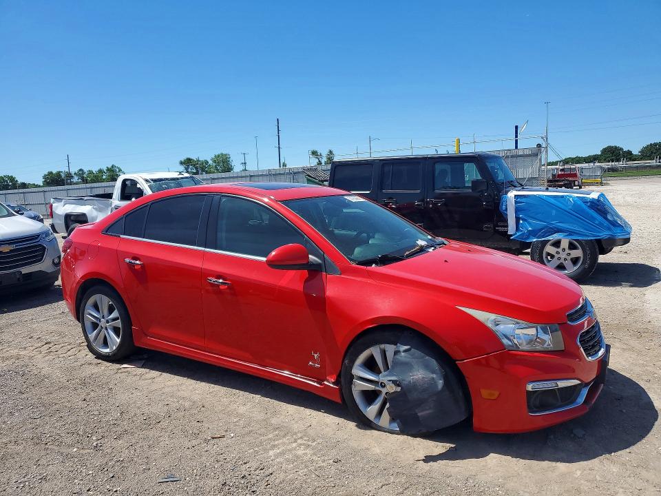 57050976 :رقم المزاد ، 1G1PG5SB3F7251335 vin ، 2015 Chevrolet Cruze مزاد بيع