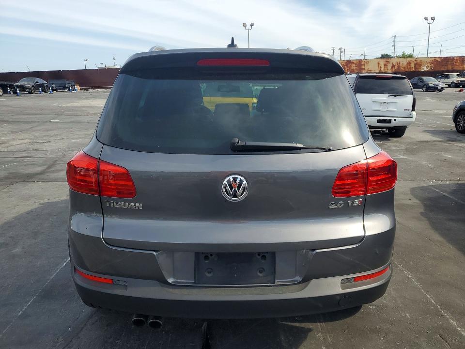2014 Volkswagen Tiguan მანქანა იყიდება აუქციონზე, vin: WVGAV3AX7EW055399, აუქციონის ნომერი: 56173586