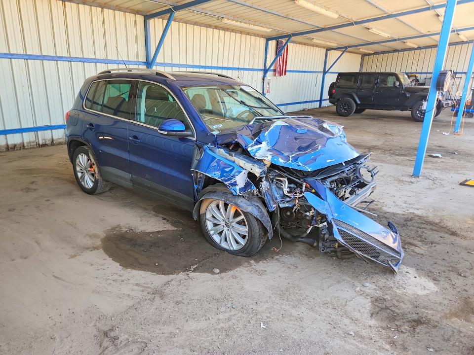 57000256 :رقم المزاد ، WVGBV75N69W527702 vin ، 2009 Volkswagen Atlas Cross Sport Se مزاد بيع