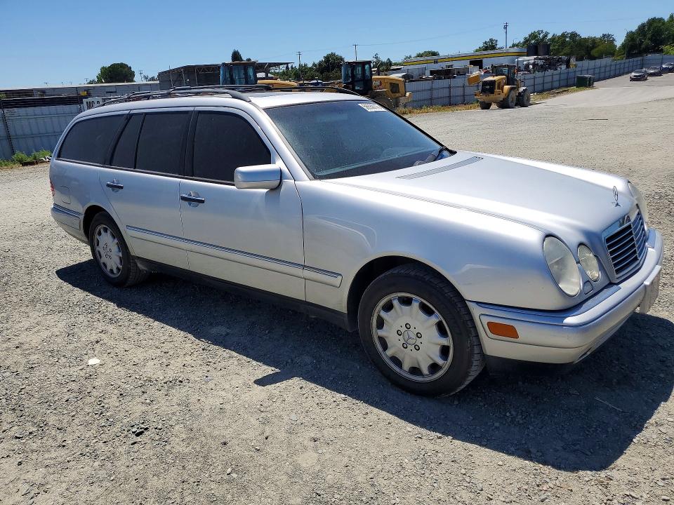 Aukcja sprzedaży 1999 Mercedes-benz E, vin: WDBJH82F9XX013987, numer aukcji: 56550776