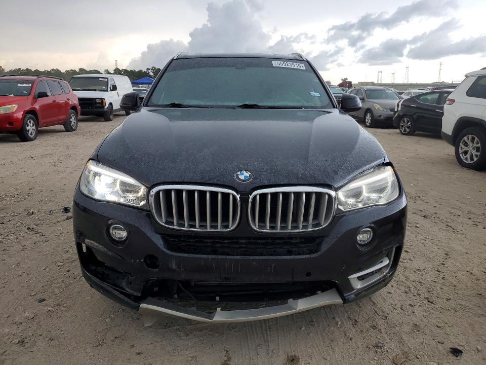 55923516 :رقم المزاد ، 5UXKR2C58J0Z18225 vin ، 2018 Bmw X5 مزاد بيع