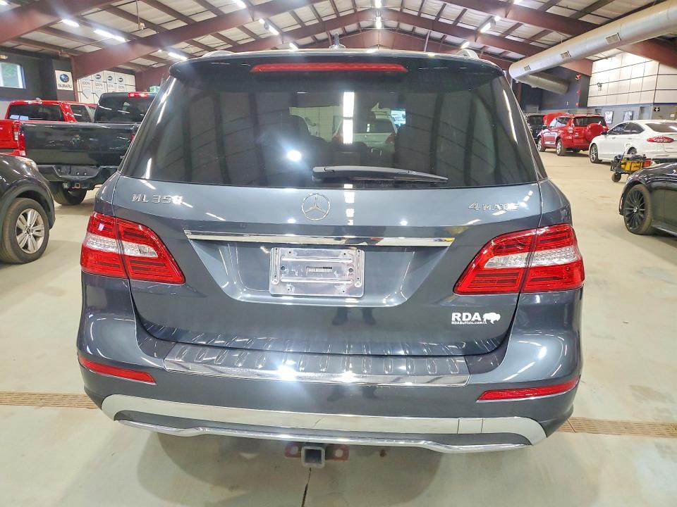 58018376 :رقم المزاد ، 4JGDA5HB4FA489390 vin ، 2015 Mercedes-benz Ml مزاد بيع