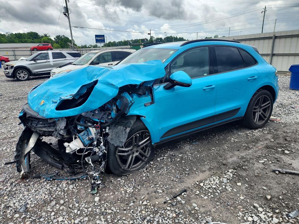 57725336 :رقم المزاد ، WP1AA2A55LLB10387 vin ، 2020 Porsche Macan مزاد بيع