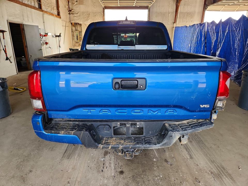 Продаж на аукціоні авто 2017 Toyota Tacoma, vin: 3TMCZ5AN2HM101916, номер лоту: 56756926