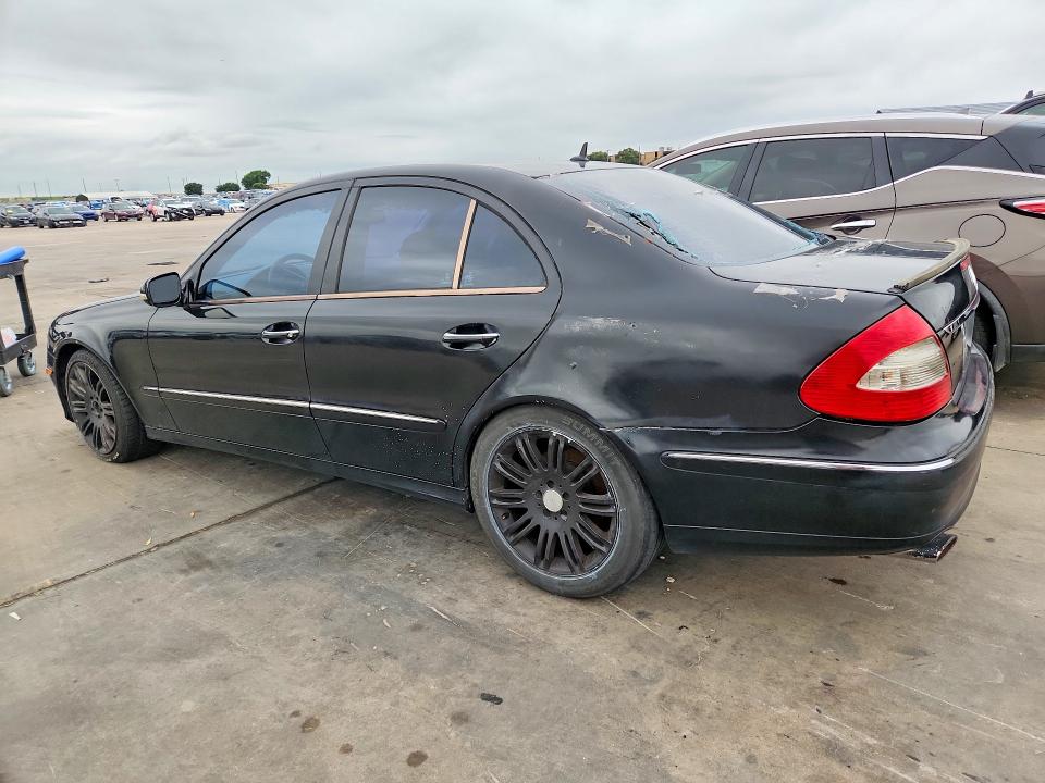 2007 Mercedes-benz E მანქანა იყიდება აუქციონზე, vin: WDBUF56X57B111271, აუქციონის ნომერი: 57497636