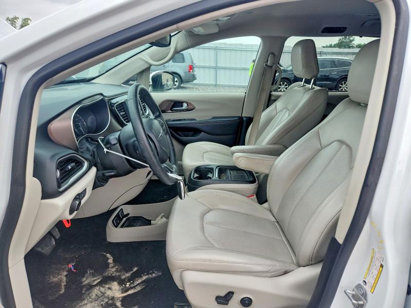 85450395 :رقم المزاد ، 2C4RC1DG8MR555074 vin ، 2021 Chrysler Voyager مزاد بيع