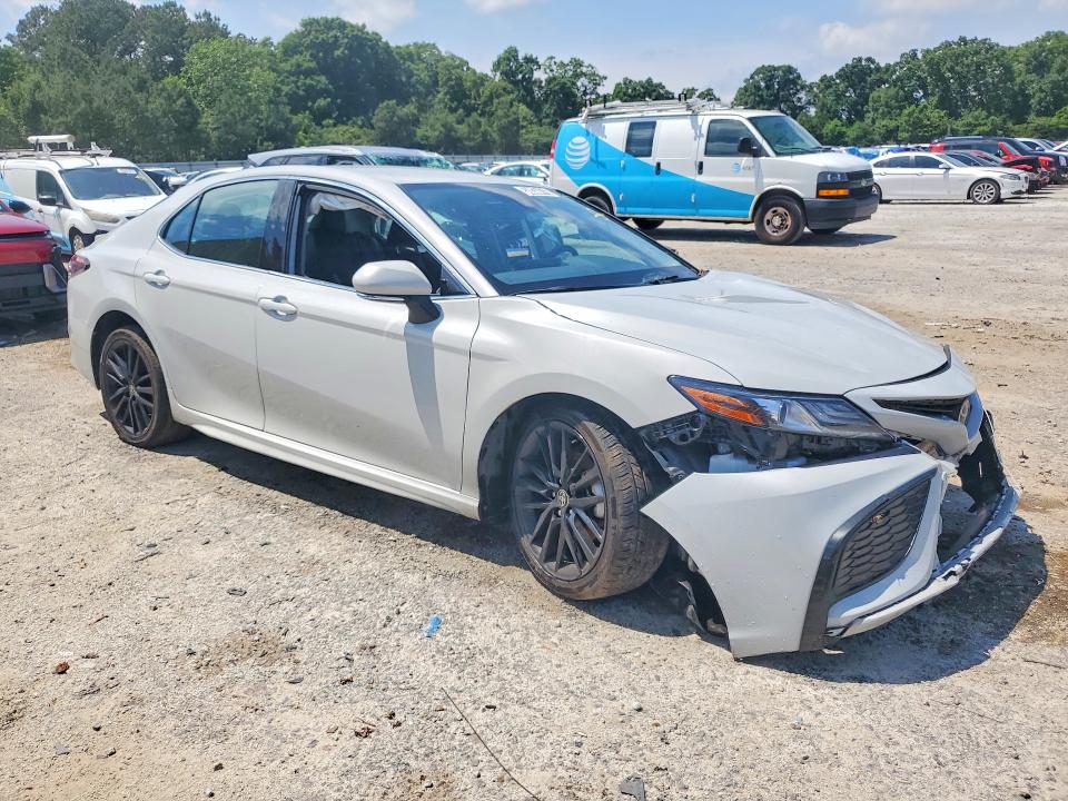 55038476 :رقم المزاد ، 4T1K61AK1RU236879 vin ، 2024 Toyota Camry مزاد بيع