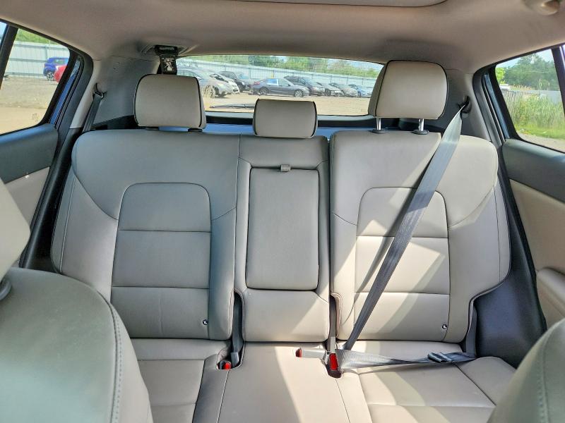 55428596 :رقم المزاد ، KNDPNCAC0H7167133 vin ، 2017 Kia Sportage مزاد بيع