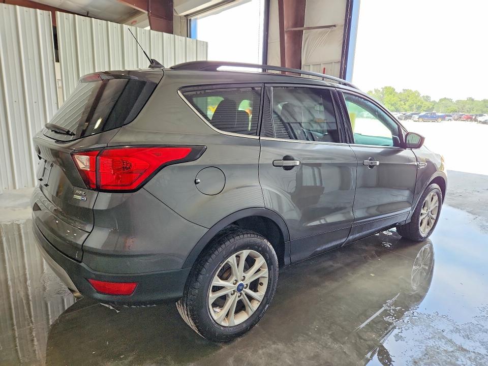 Продажа на аукционе авто 2019 Ford Escape, vin: 1FMCU9HD7KUA40872, номер лота: 55123336