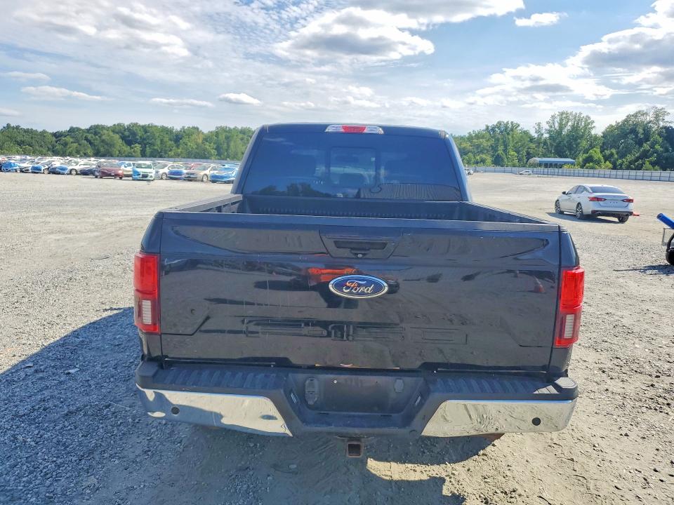 57672666 :رقم المزاد ، 1FTEW1E57JFB78923 vin ، 2018 Ford F150 مزاد بيع