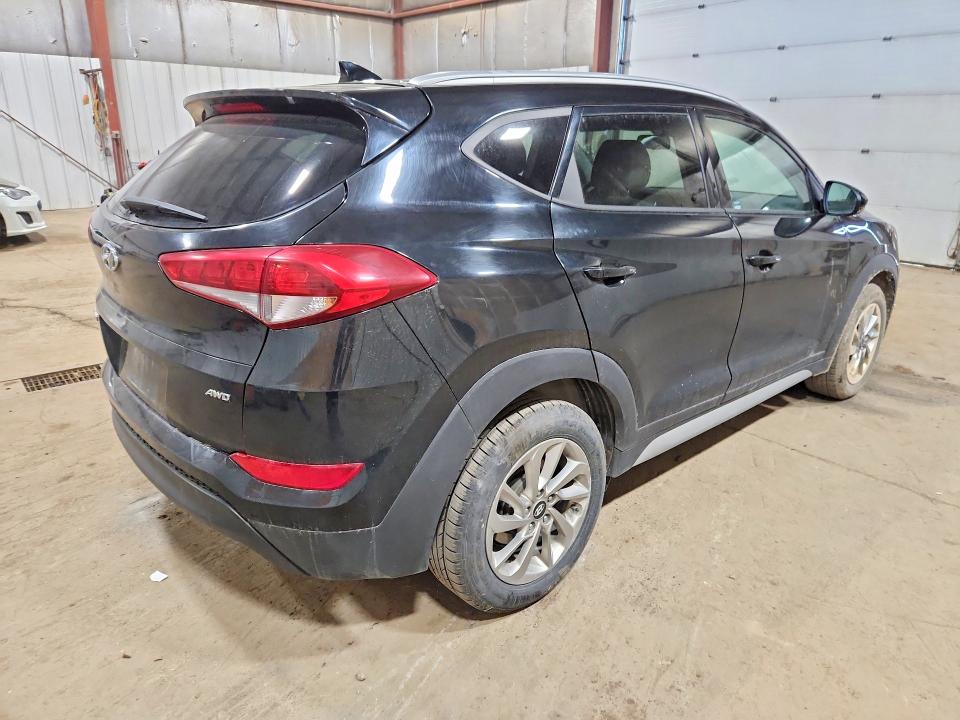 56717926 :رقم المزاد ، KM8J3CA40JU719284 vin ، 2018 Hyundai Tucson مزاد بيع