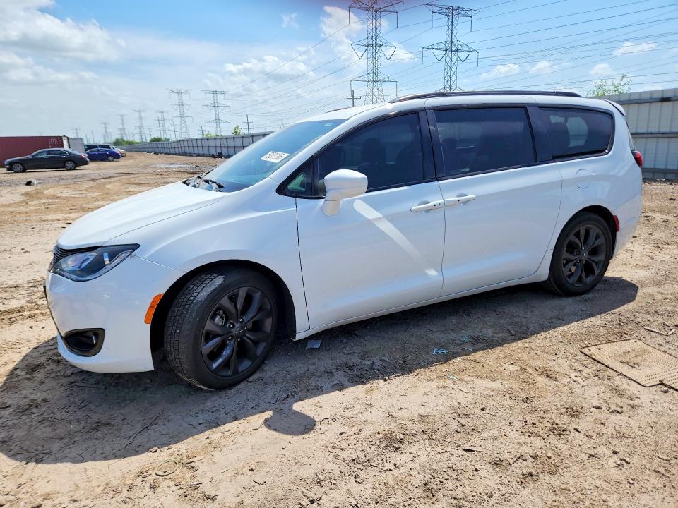 59201106 :رقم المزاد ، 2C4RC1EG3KR589905 vin ، 2019 Chrysler Pacifica مزاد بيع