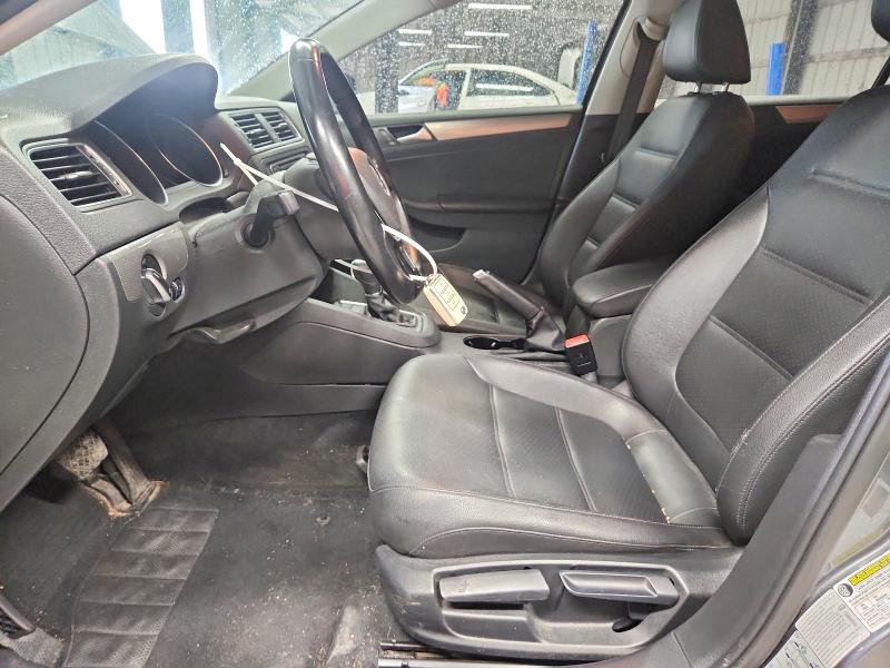 2017 Volkswagen Jetta მანქანა იყიდება აუქციონზე, vin: 3VWDB7AJ8HM355595, აუქციონის ნომერი: 56088886