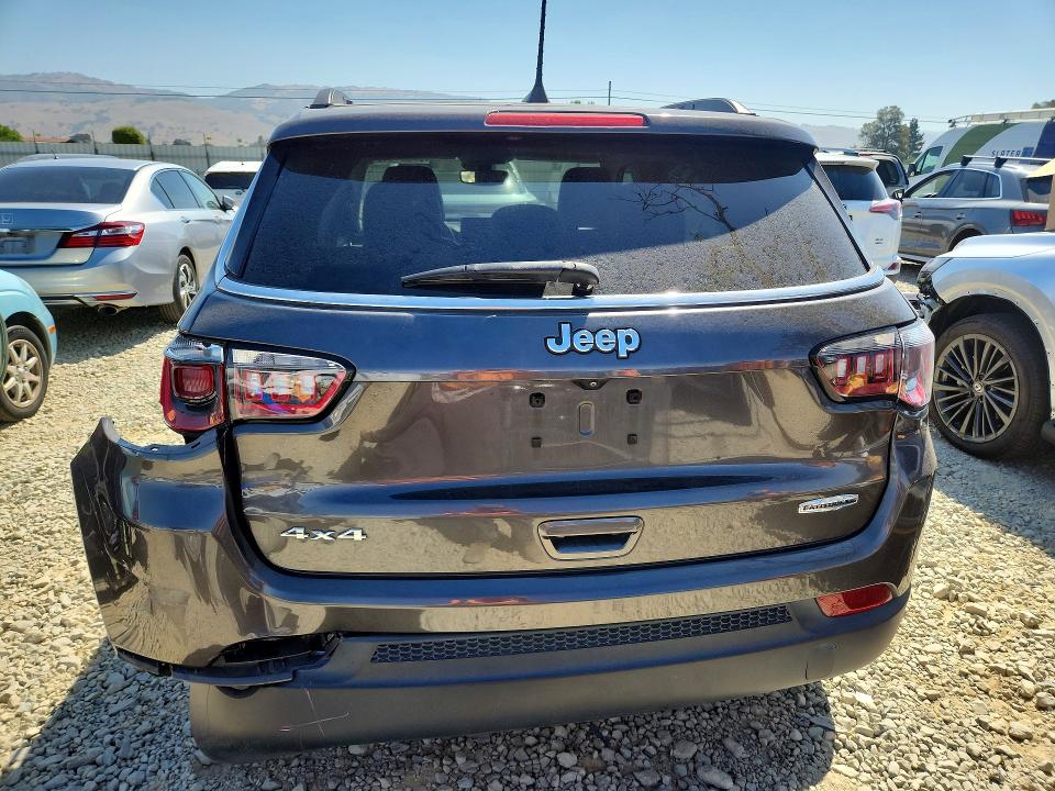 57224646 :رقم المزاد ، 3C4NJDFBXNT128419 vin ، 2022 Jeep Compass مزاد بيع