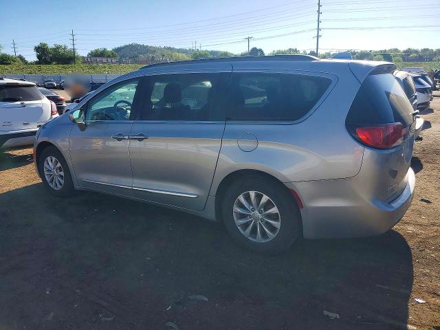2017 Chrysler Pacifica მანქანა იყიდება აუქციონზე, vin: 2C4RC1BG9HR576380, აუქციონის ნომერი: 55164026