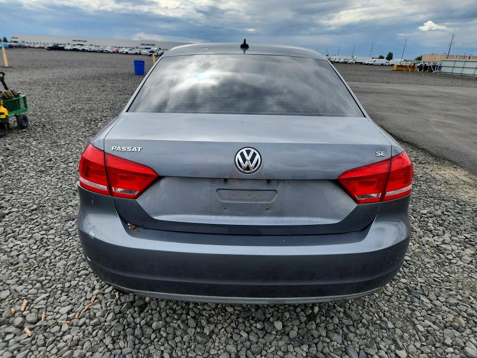 2013 Volkswagen Passat მანქანა იყიდება აუქციონზე, vin: 1VWBP7A37DC093686, აუქციონის ნომერი: 56002786