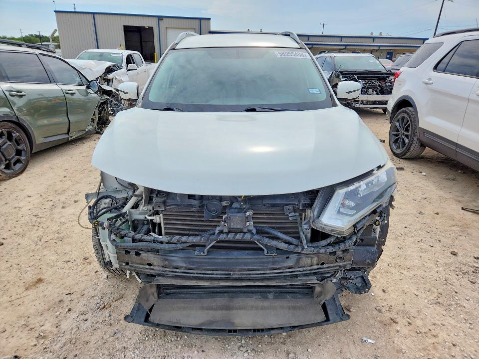 Продаж на аукціоні авто 2018 Nissan Rogue, vin: 5N1AT2MT6JC779122, номер лоту: 56955406