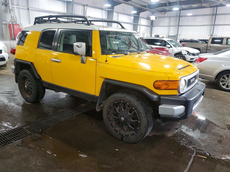 2007 Toyota Fj Cruiser მანქანა იყიდება აუქციონზე, vin: JTEBU11F070018431, აუქციონის ნომერი: 59309456