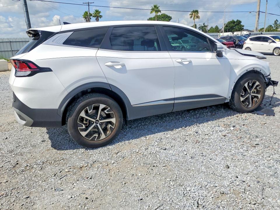 Продажа на аукционе авто 2023 Kia Sportage, vin: 5XYK33AF7PG107863, номер лота: 57136566
