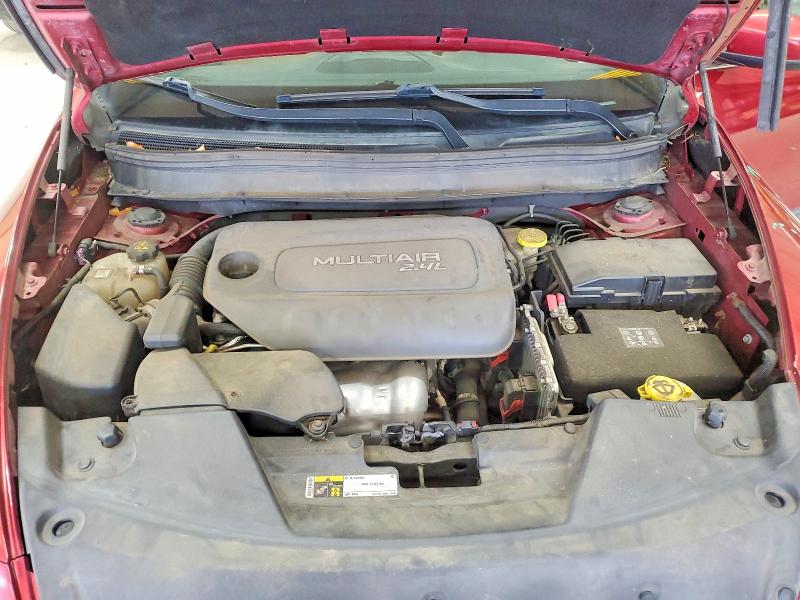58608026 :رقم المزاد ، 1C4PJLCB4FW590090 vin ، 2015 Jeep Cherokee مزاد بيع