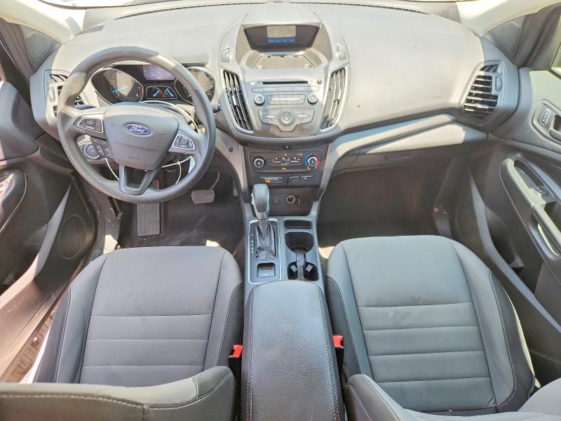 2018 Ford Escape მანქანა იყიდება აუქციონზე, vin: 1FMCU0F77JUB83179, აუქციონის ნომერი: 57726216