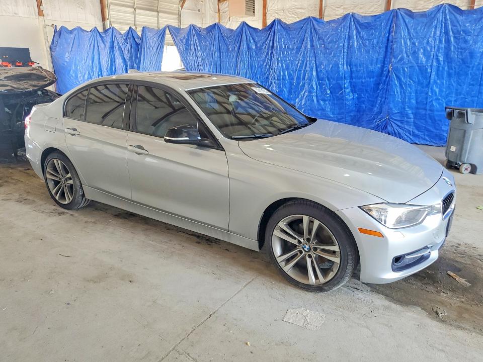 59104656 :رقم المزاد ، WBA3D5C55EKX95030 vin ، 2014 Bmw 328 مزاد بيع